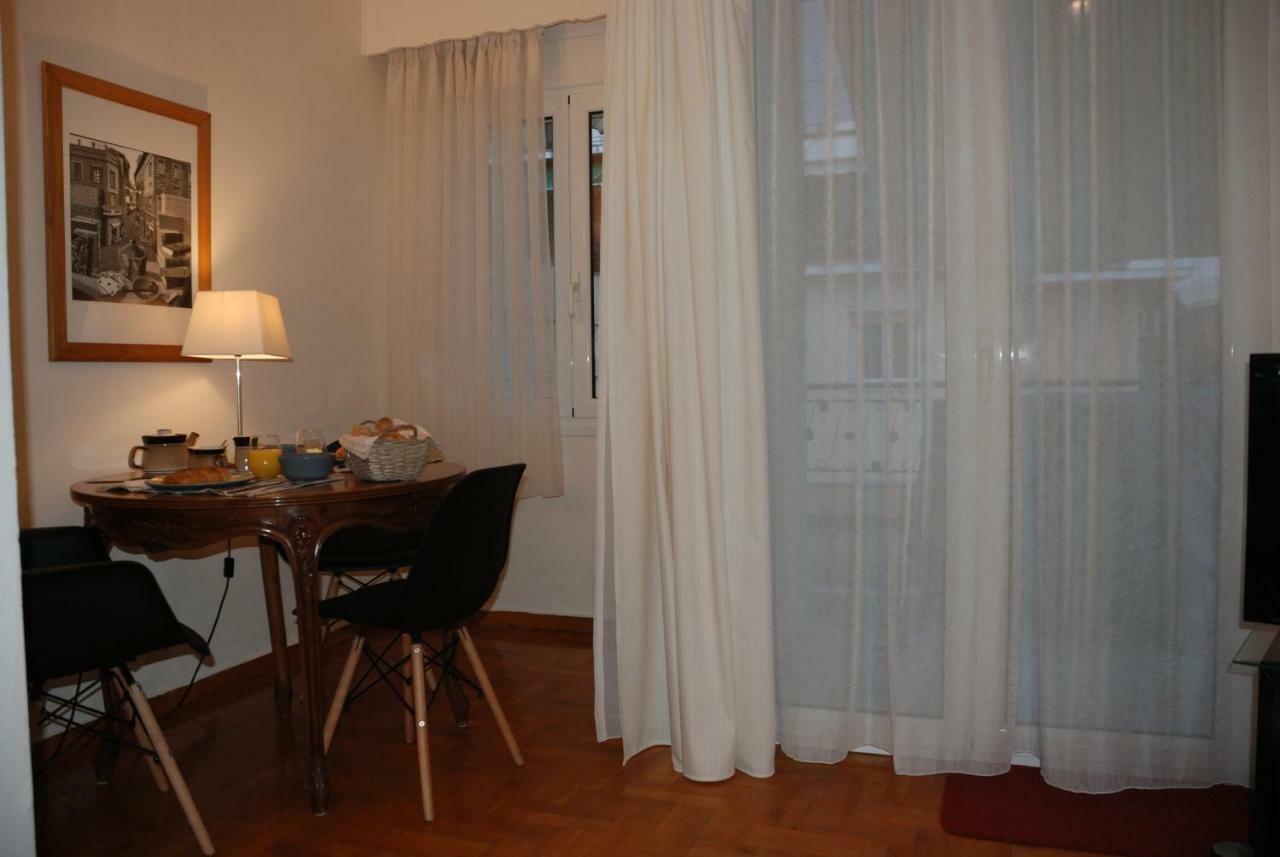 Apartamento Soulis' Penthouse Near Acropolis Atenas Exterior foto