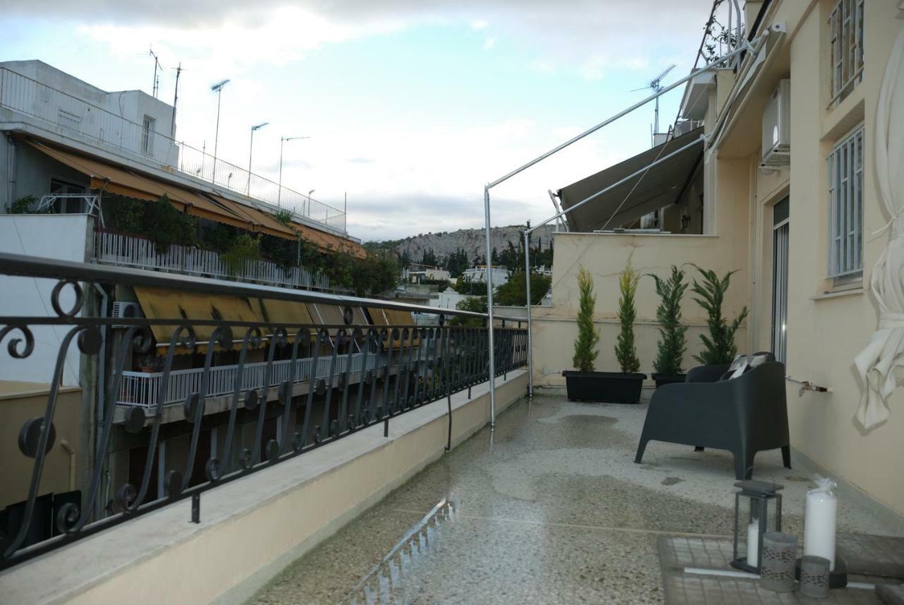 Apartamento Soulis' Penthouse Near Acropolis Atenas Exterior foto